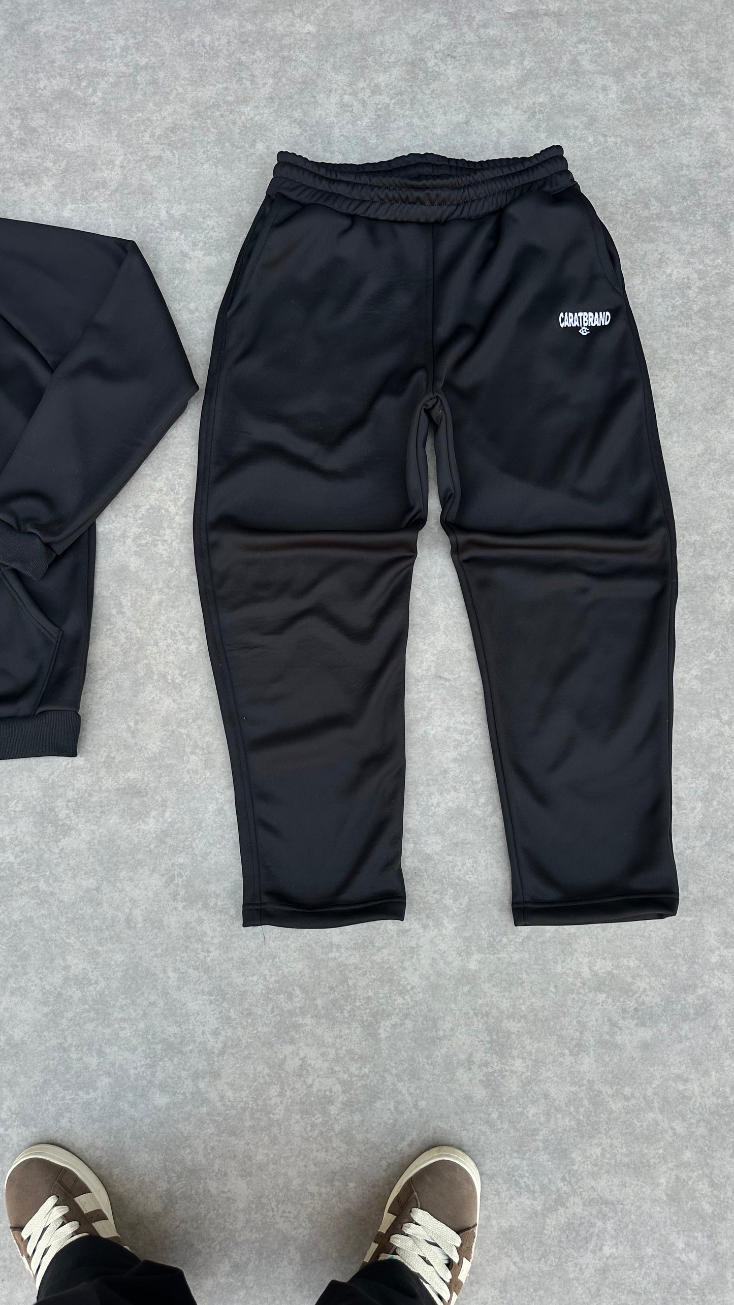 CARATBRAND jogger suit