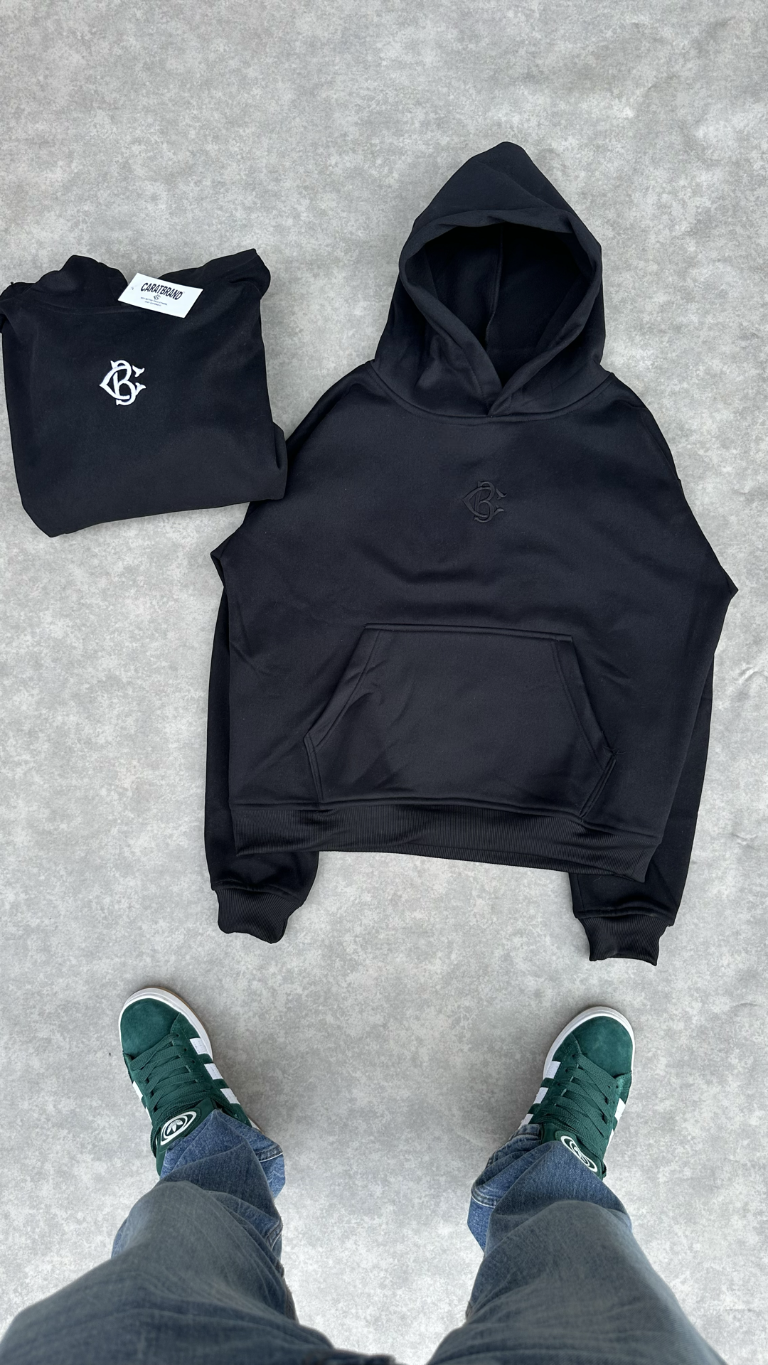 BLACK PREMIUM HOODIE